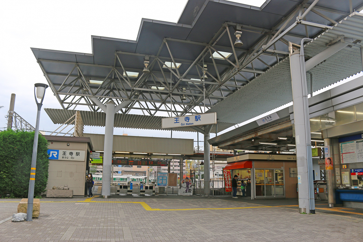 ＪＲ関西本線ＪＲ王寺駅